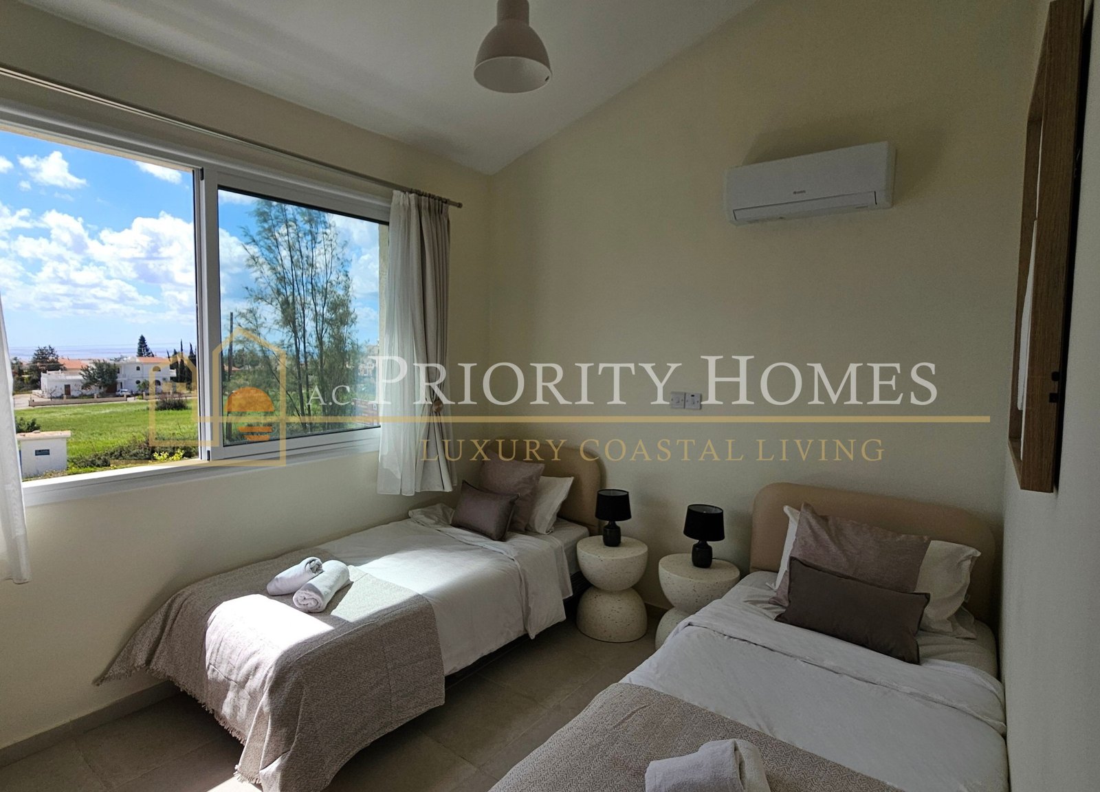 Three-Bedroom Mediterranean Villas in Pegeia – St George