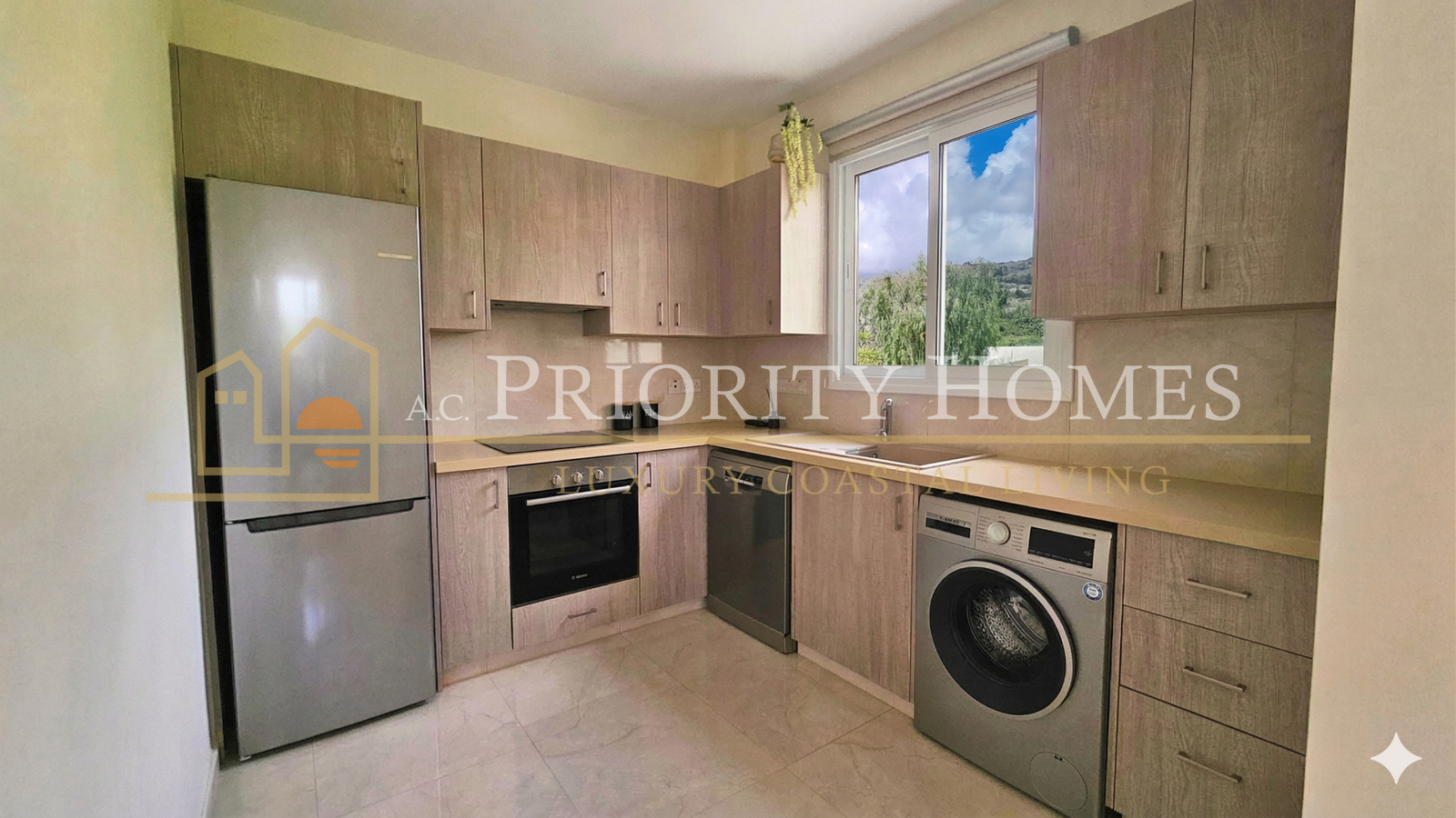 Three-Bedroom Mediterranean Villas in Pegeia – St George