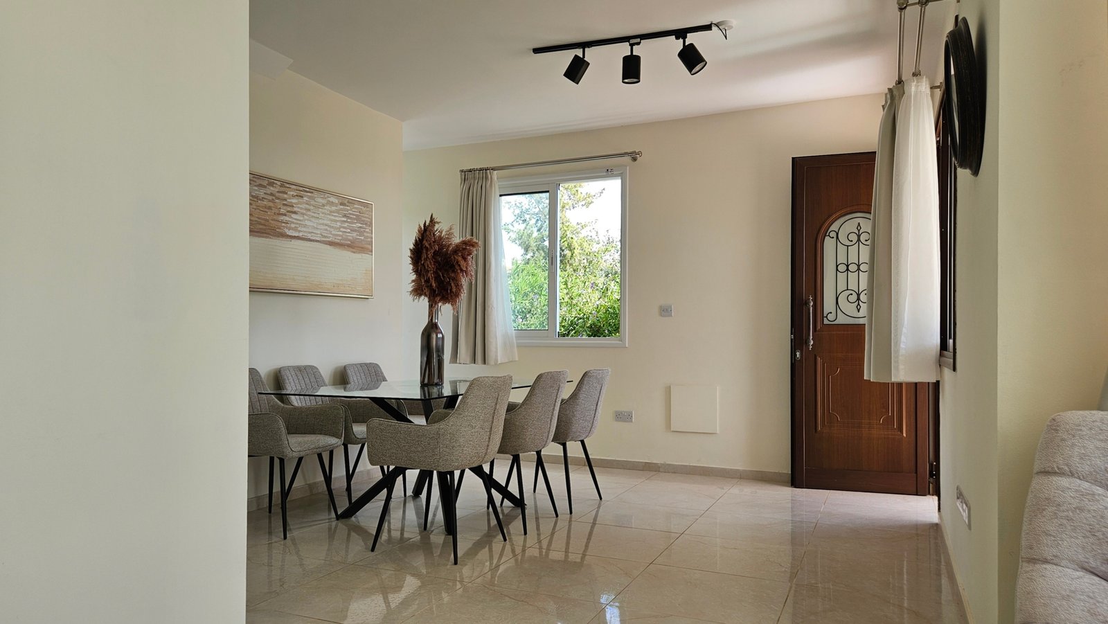 Three-Bedroom Mediterranean Villas in Pegeia – St George