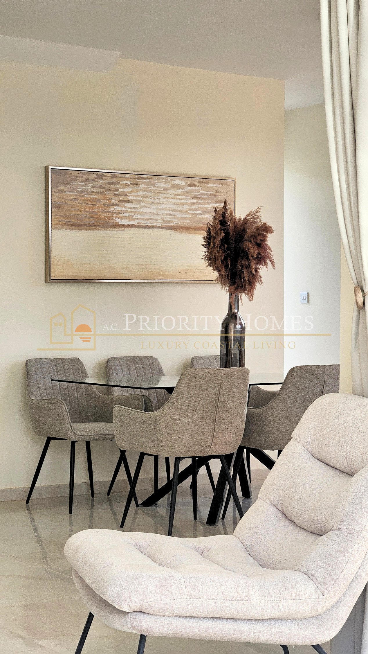 Three-Bedroom Mediterranean Villas in Pegeia – St George