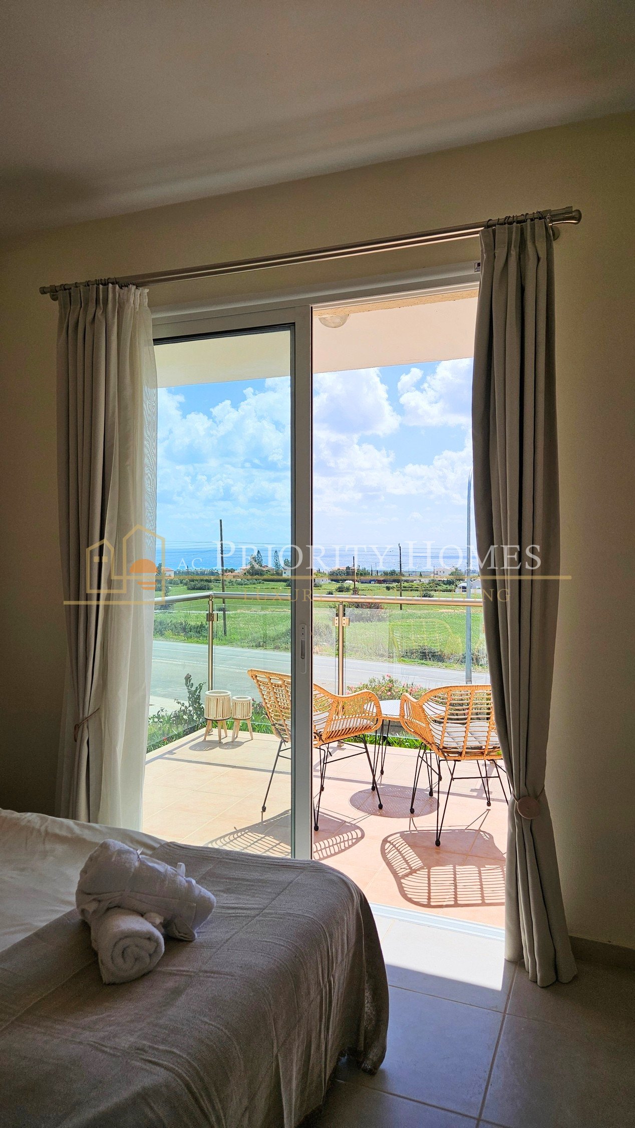 Three-Bedroom Mediterranean Villas in Pegeia – St George