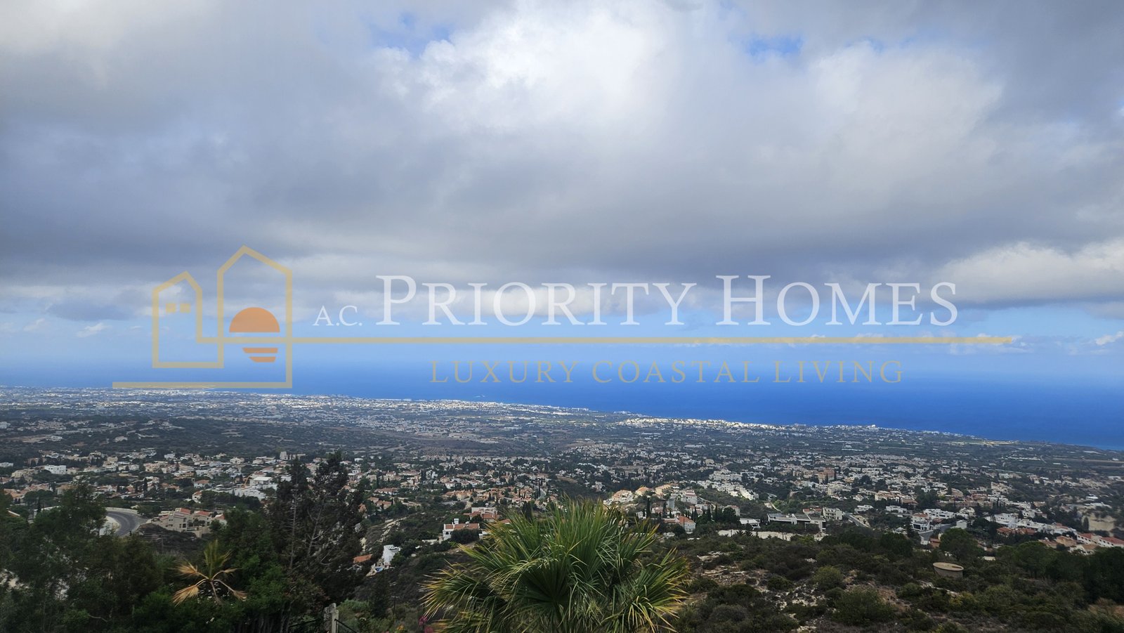 Luxury Five-Bedroom Villa with Sea Views in Tala, Paphos