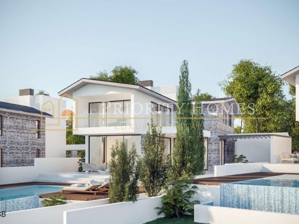 Three‑Bedroom Luxury Villa in Pegeia