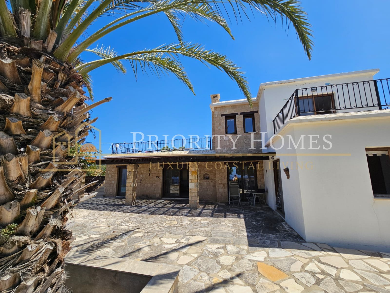 Three‑Bedroom Sea‑View Villa in St. Georges, Pegeia