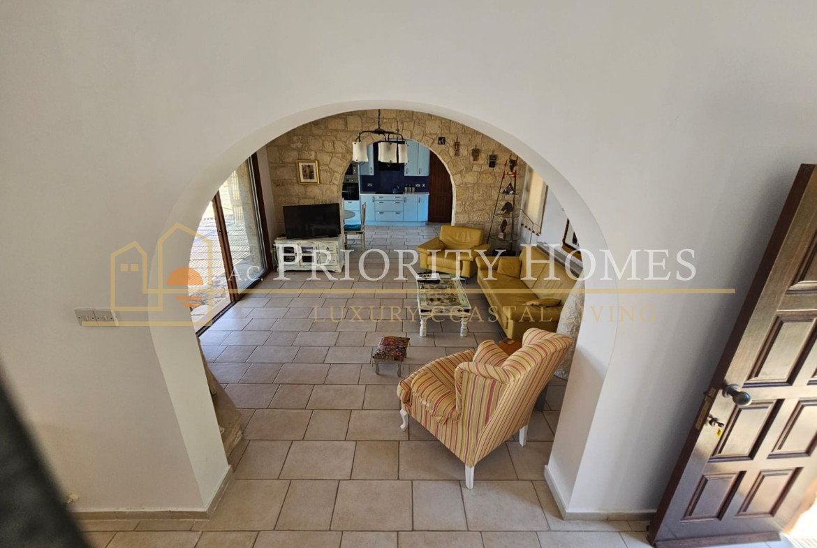 Three‑Bedroom Sea‑View Villa in St. Georges, Pegeia
