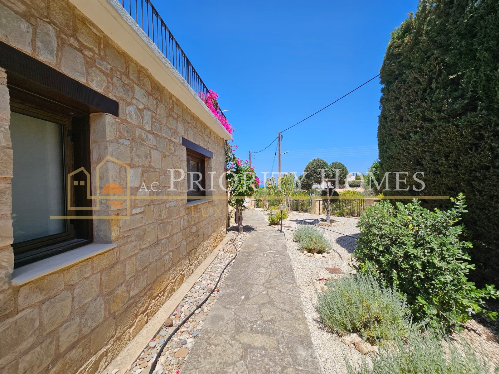 Three‑Bedroom Sea‑View Villa in St. Georges, Pegeia