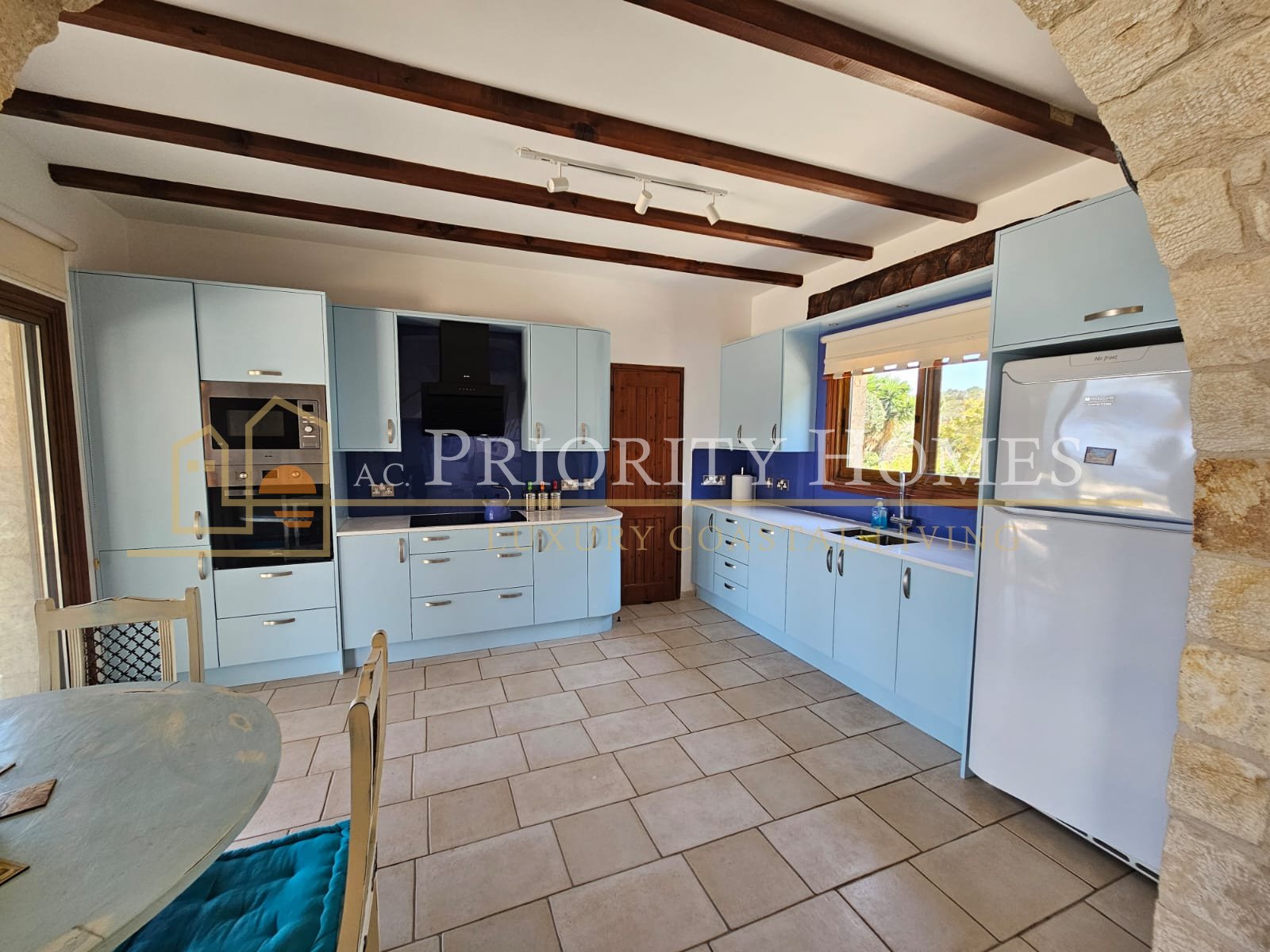 Three‑Bedroom Sea‑View Villa in St. Georges, Pegeia