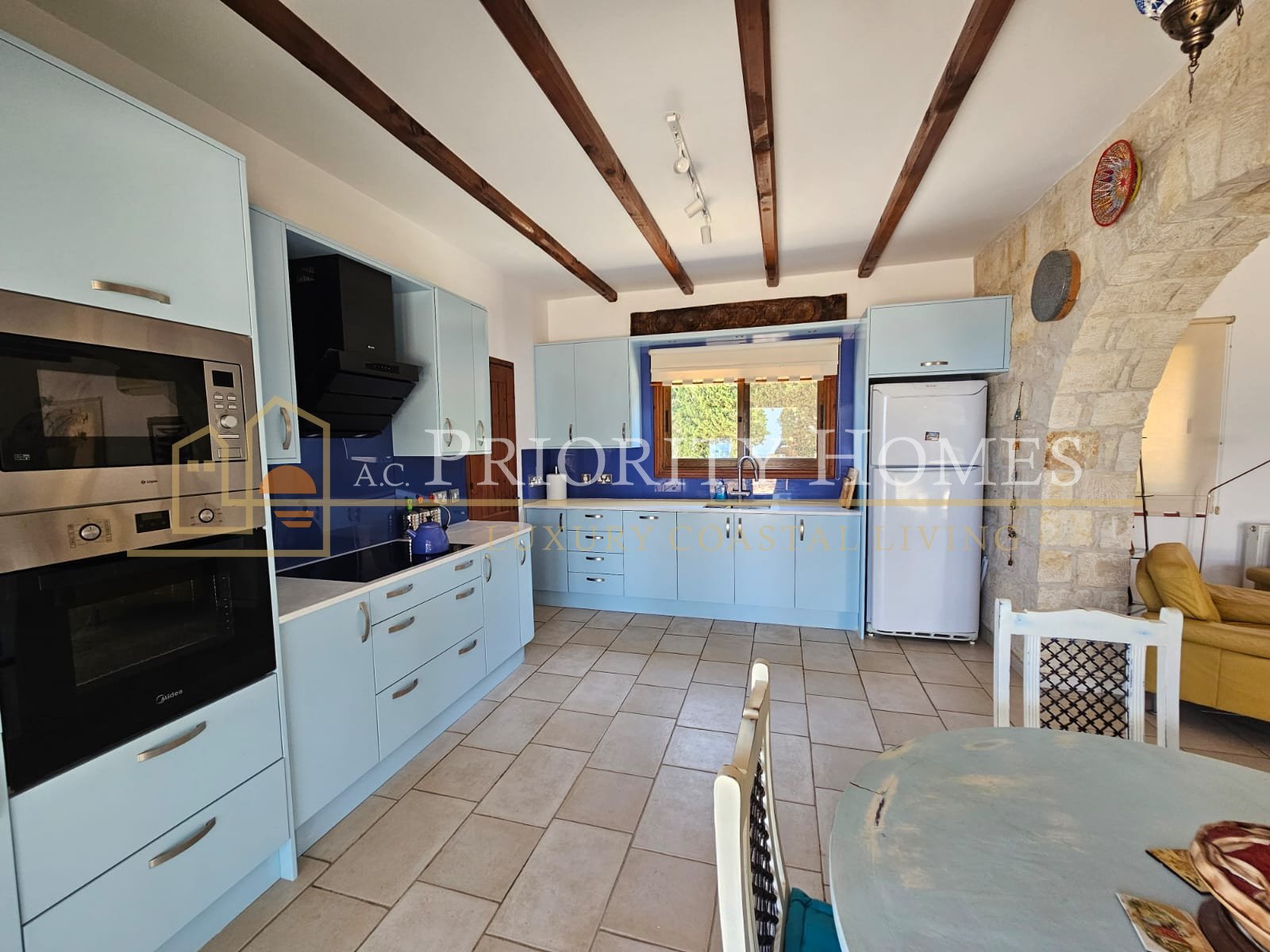 Three‑Bedroom Sea‑View Villa in St. Georges, Pegeia