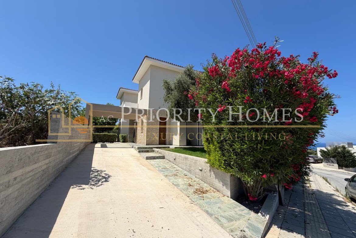 Exceptional Elevated Sea-View Villa with Uninterrupted Privacy in Chloraka