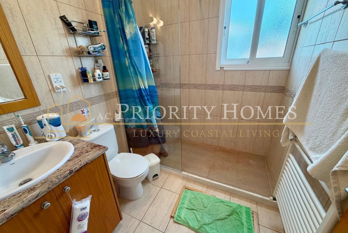 Beautiful Three Bedroom Villa with Private Pool, Stunning Sea Views & Exceptional Privacy in Tala Area of Paphos