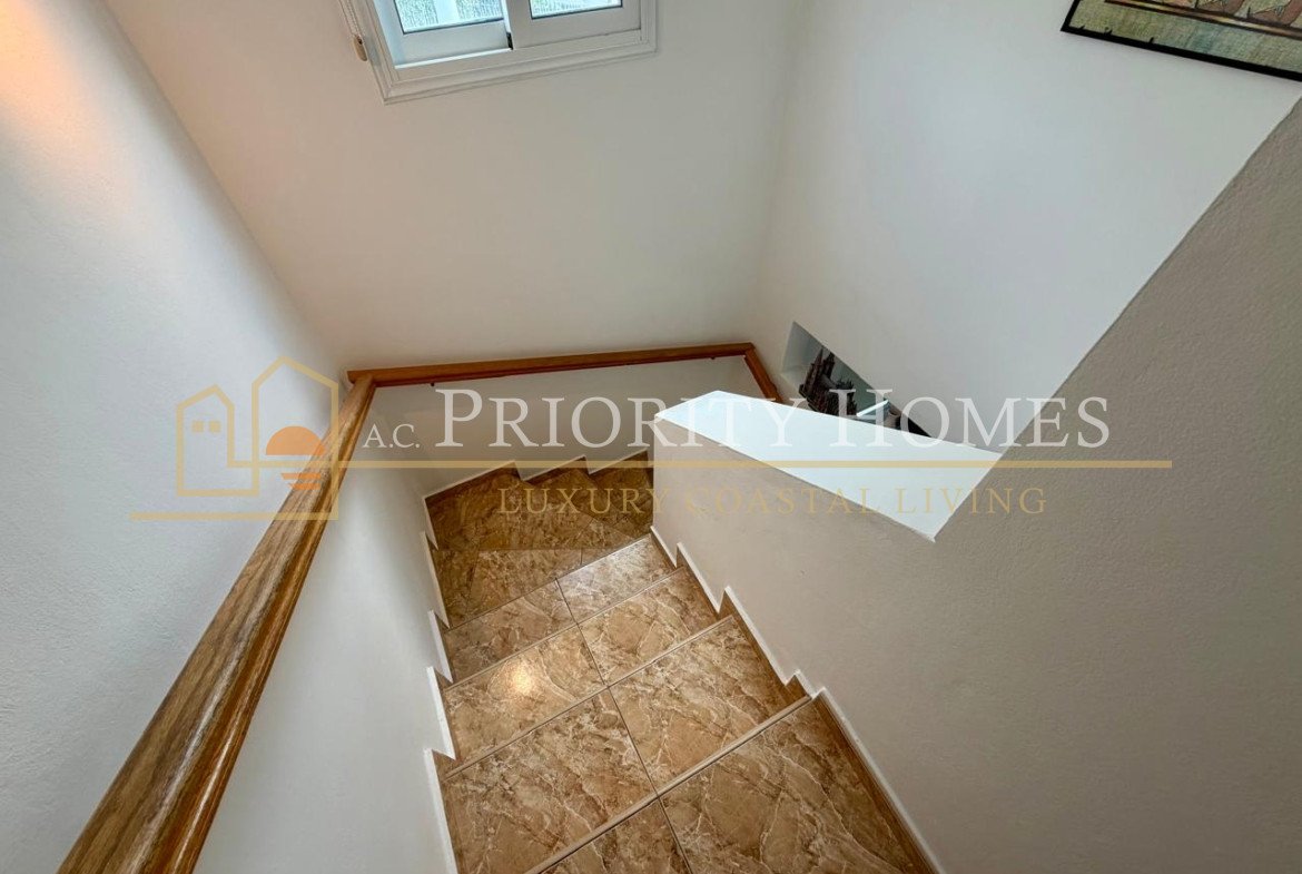 Beautiful Three Bedroom Villa with Private Pool, Stunning Sea Views & Exceptional Privacy in Tala Area of Paphos