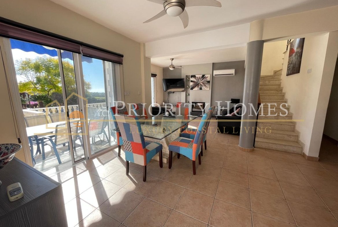 Stunning Three-Bedroom Sea View Villa in Pegeia