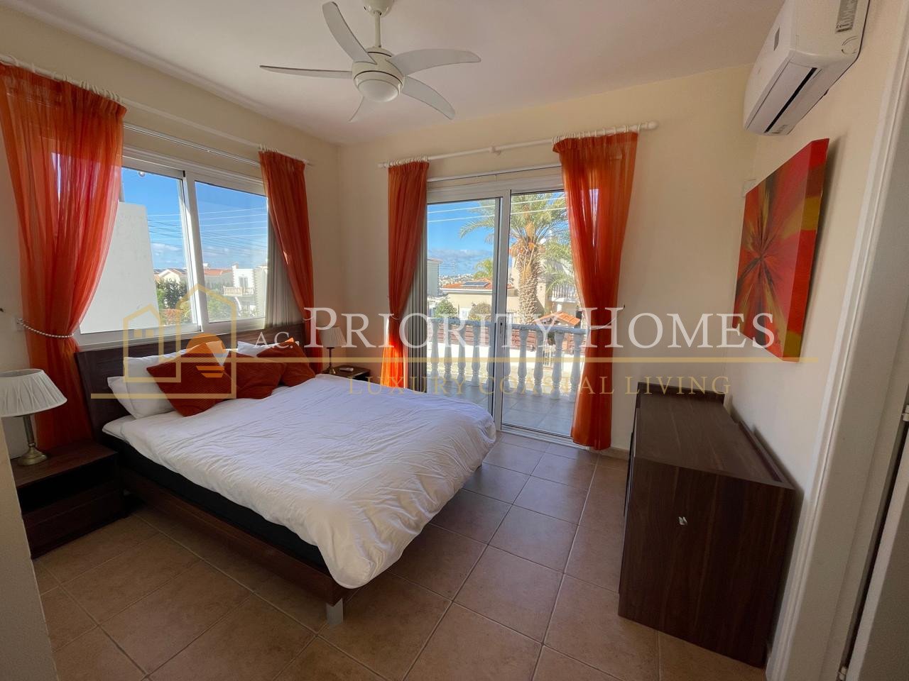 Stunning Three-Bedroom Sea View Villa in Pegeia