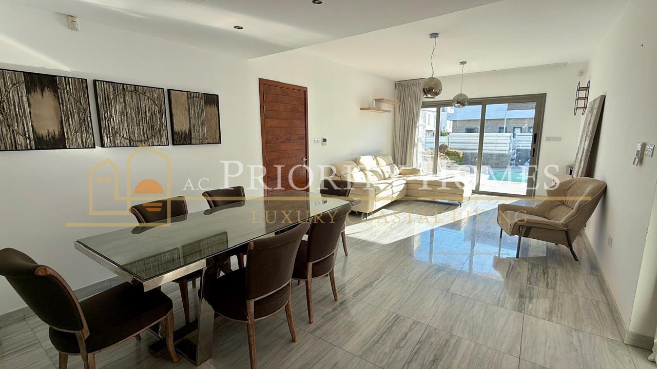 Three-Bedroom Villa in Chloraka