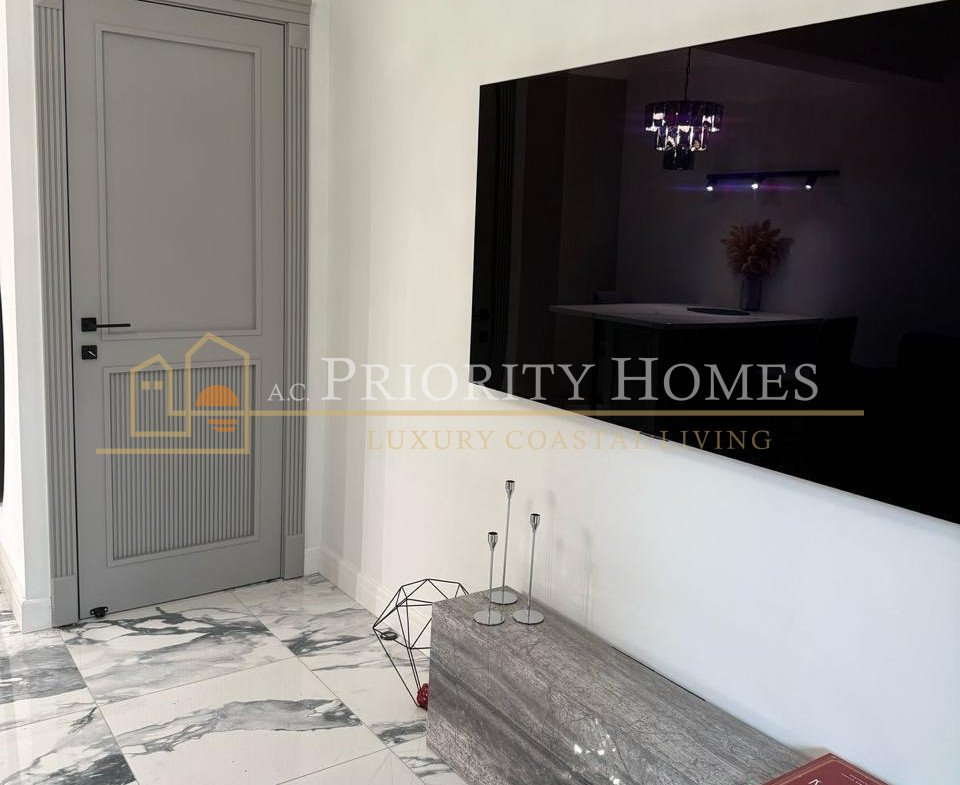 Fully Renovated 2-Bedroom Townhouse in Royal Gardens, Potamos Germasogeia