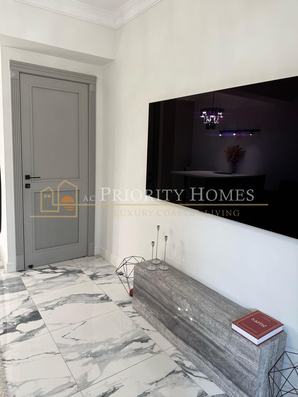 b68606ff-7d49-47cd-bcd9-5abcc94dccea Fully Renovated 2-Bedroom Townhouse in Royal Gardens, Potamos Germasogeia