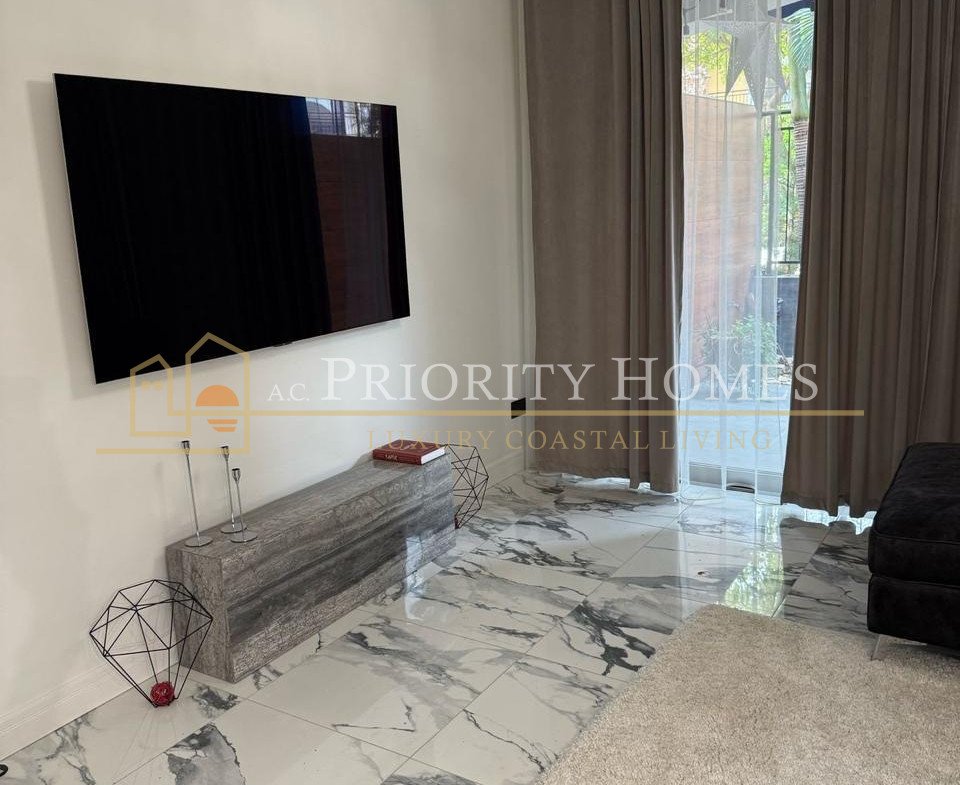 Fully Renovated 2-Bedroom Townhouse in Royal Gardens, Potamos Germasogeia