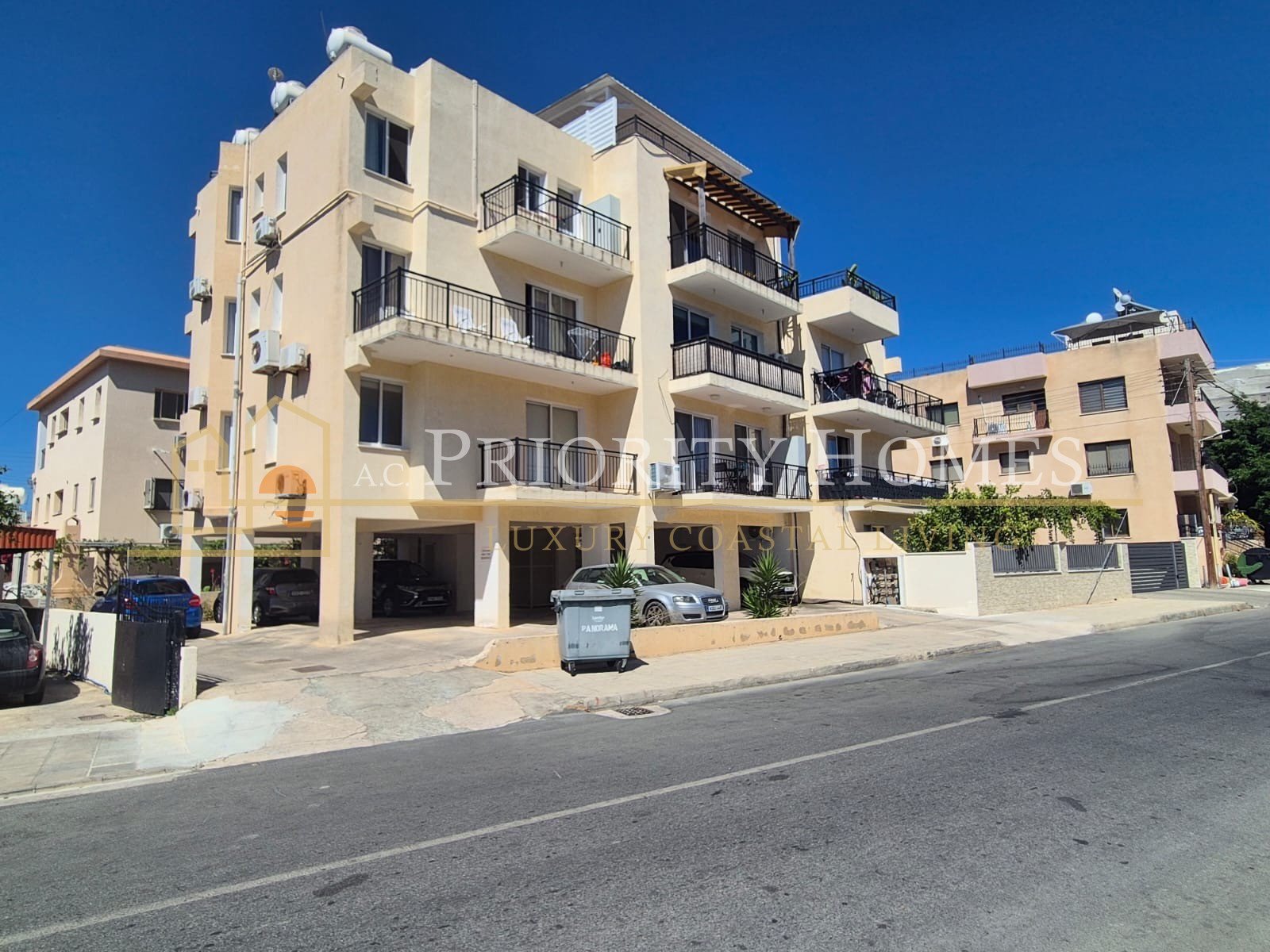 Two-Bedroom Apartment for Sale in Geroskipou
