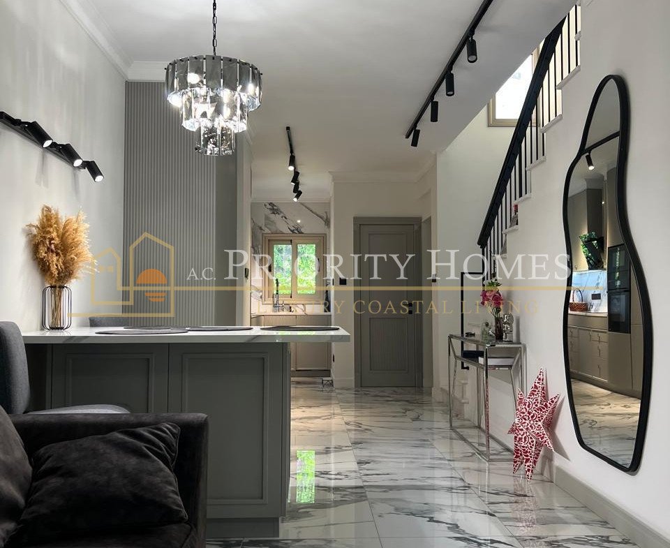 Fully Renovated 2-Bedroom Townhouse in Royal Gardens, Potamos Germasogeia