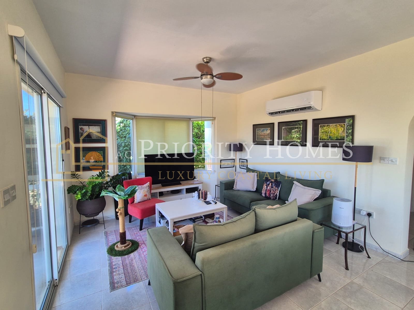 Four-Bedroom Villa for Rent in Pegeia