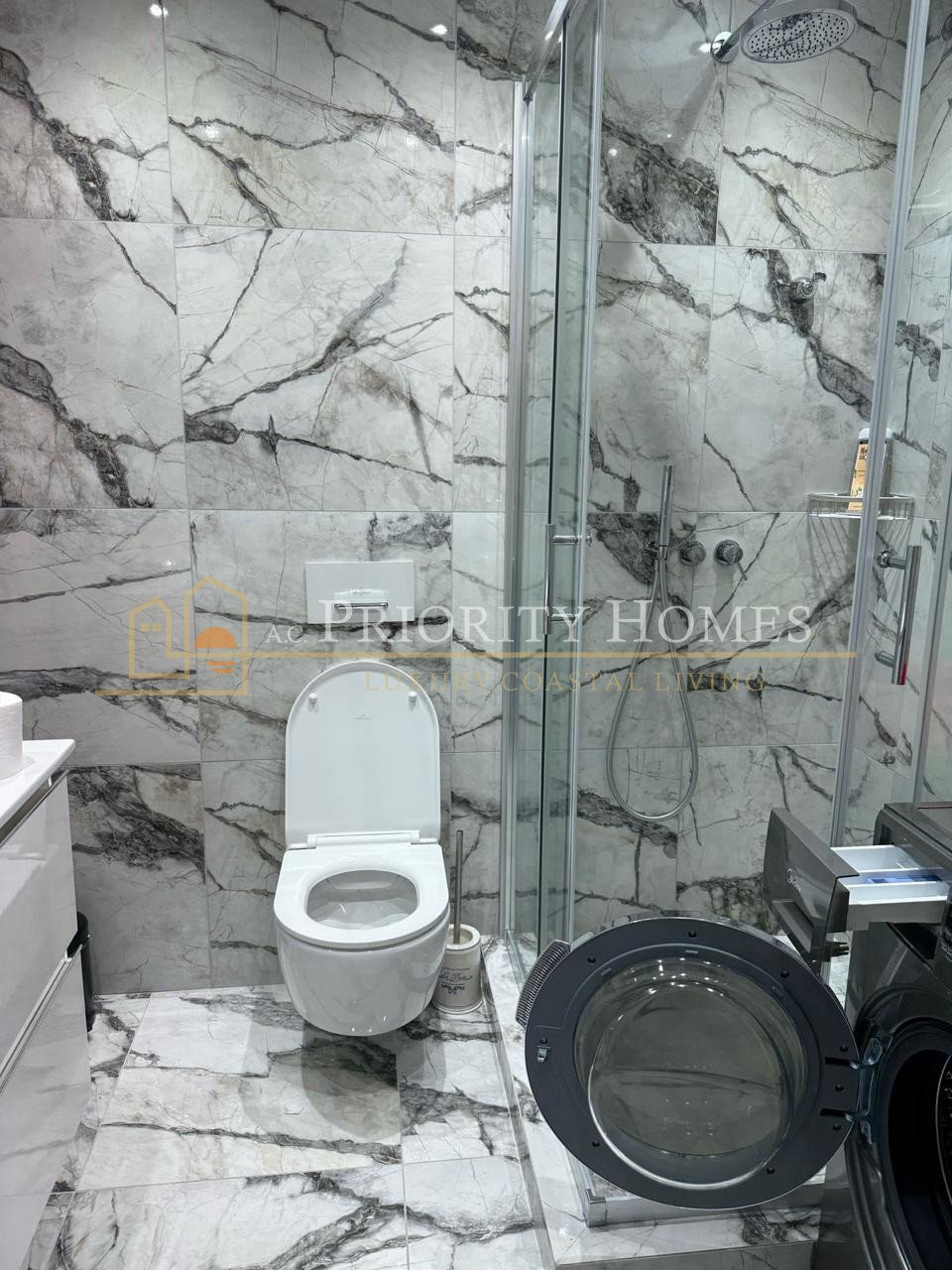 f62af982-46a1-45e7-b48d-fdf3b2840e64 Fully Renovated 2-Bedroom Townhouse in Royal Gardens, Potamos Germasogeia