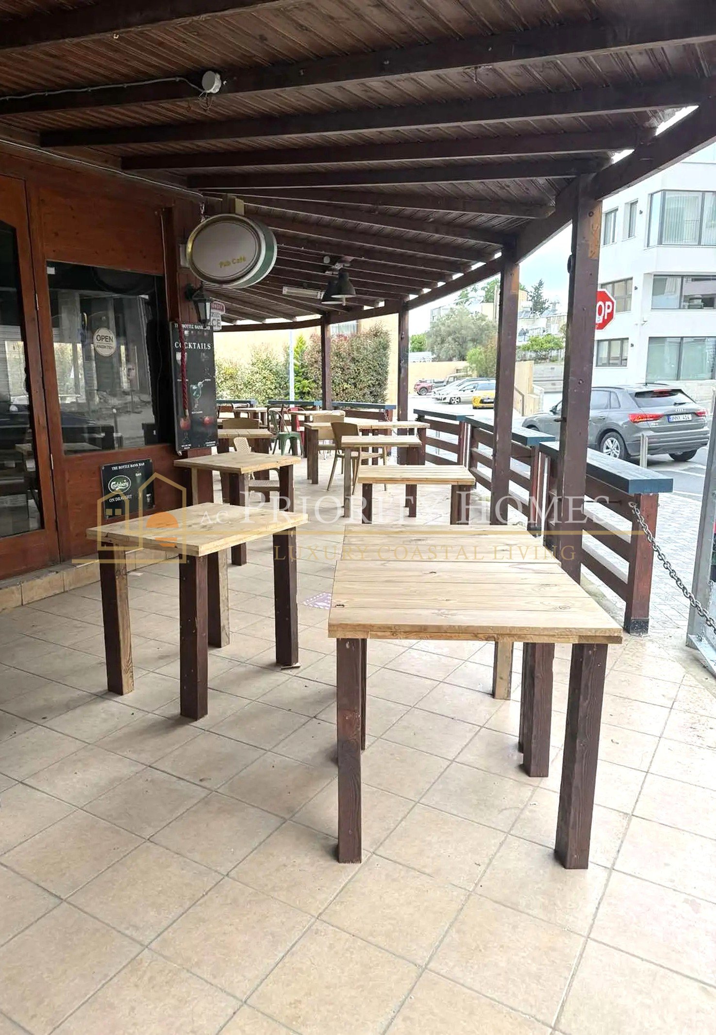 Prime Corner Retail Premises in Kato Paphos Tourist Area