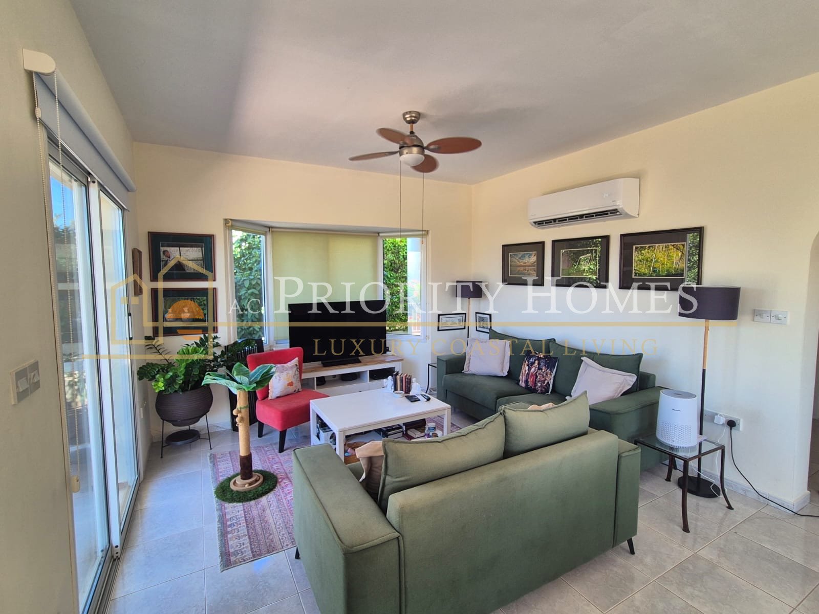 Four-Bedroom Villa for Rent in Pegeia
