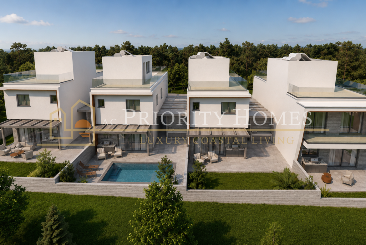 Modern Three-Bedroom Villas in Geroskipou