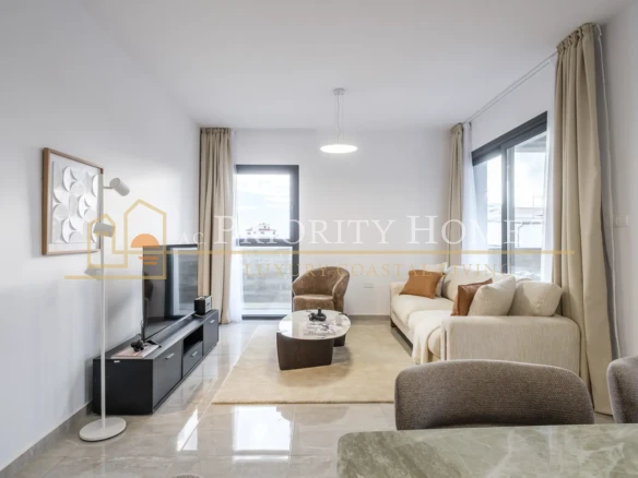 Fully Furnished Two-Bedroom Apartment in Universal