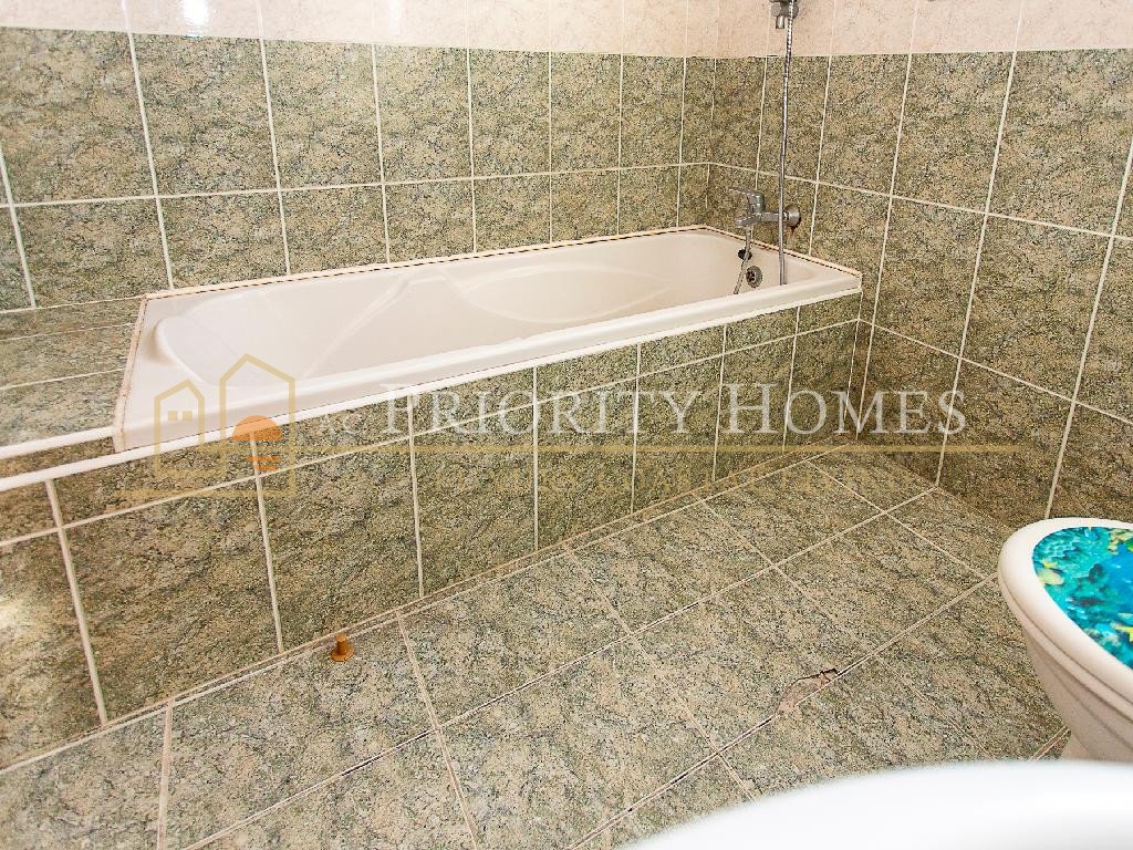 Two‑Bedroom Apartment for Sale in Paphos – Universal