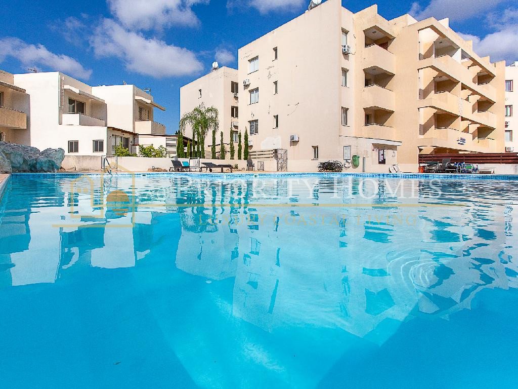 Two‑Bedroom Apartment for Sale in Paphos – Universal