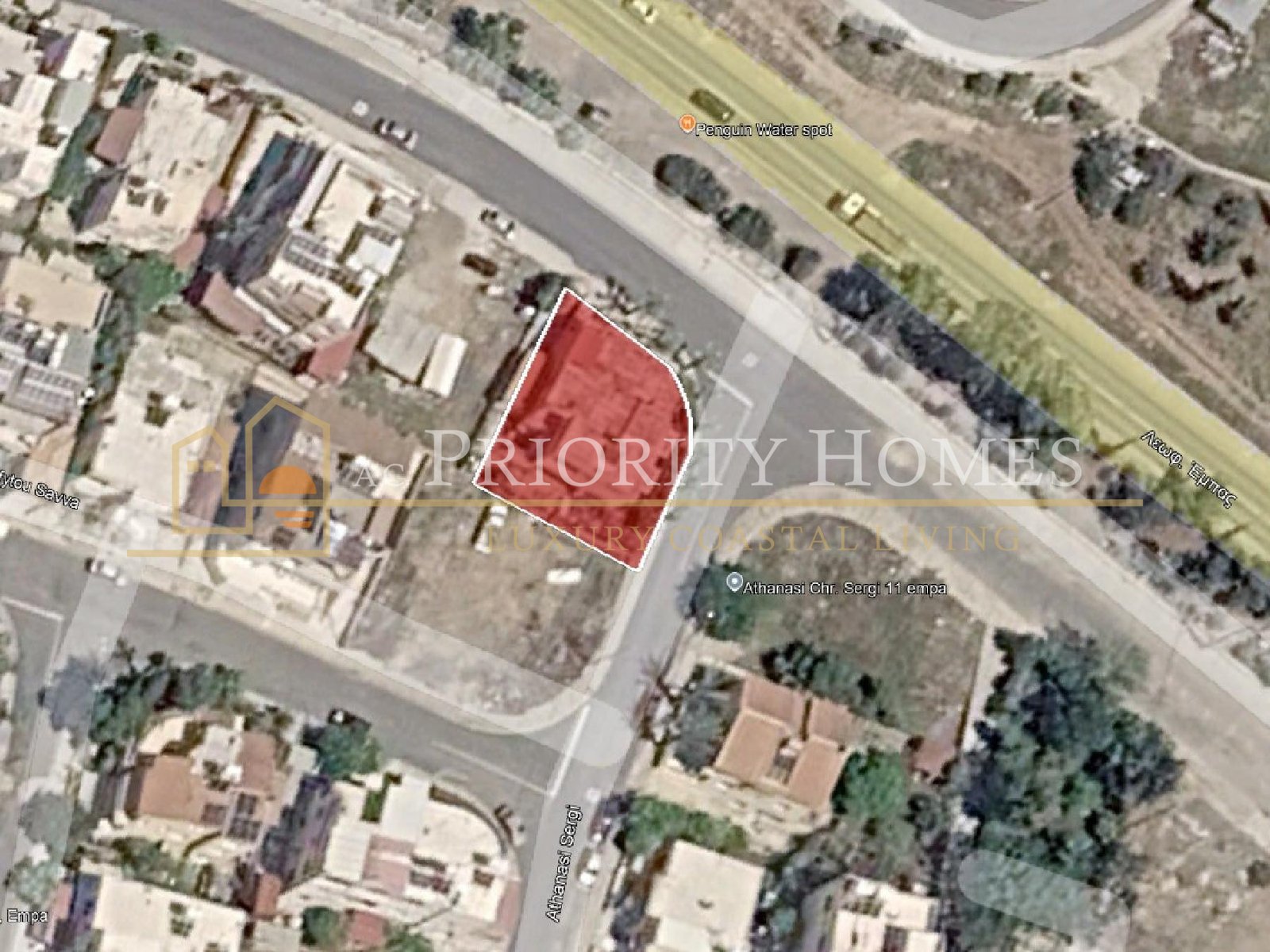 Three-Bedroom House with Semi-Basement for Sale in Emba