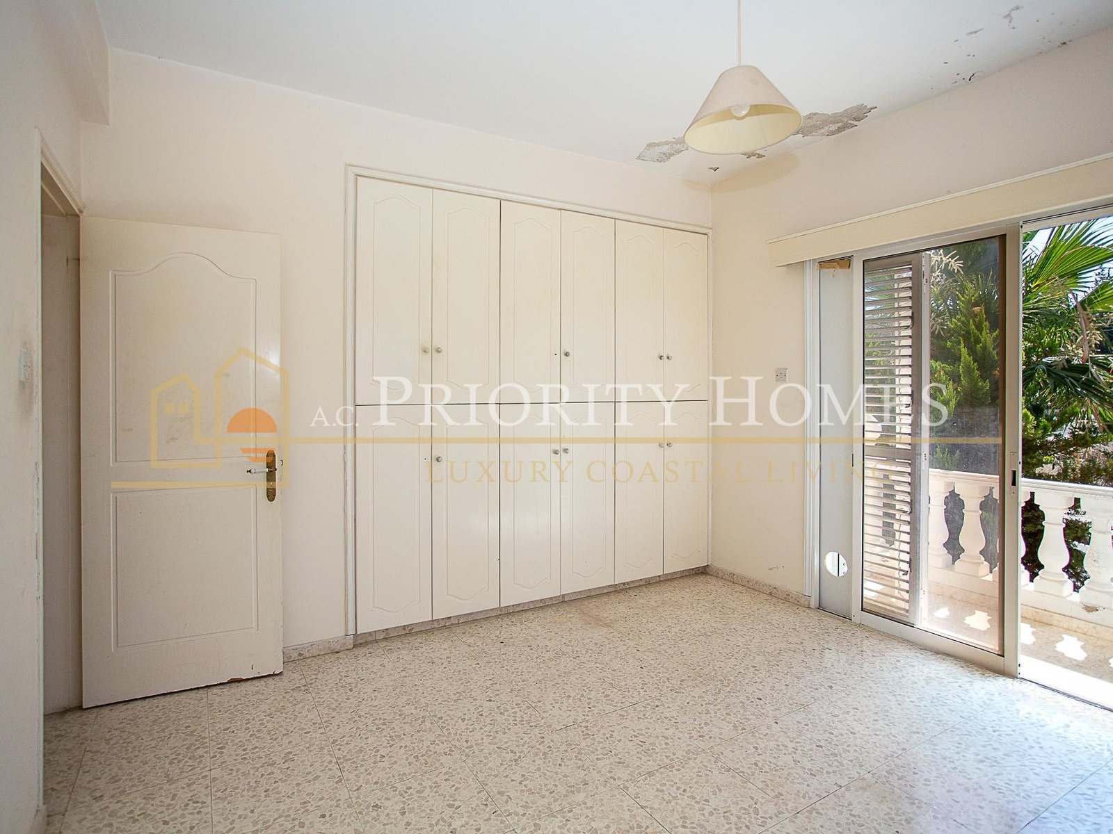 Three-Bedroom House with Semi-Basement for Sale in Emba