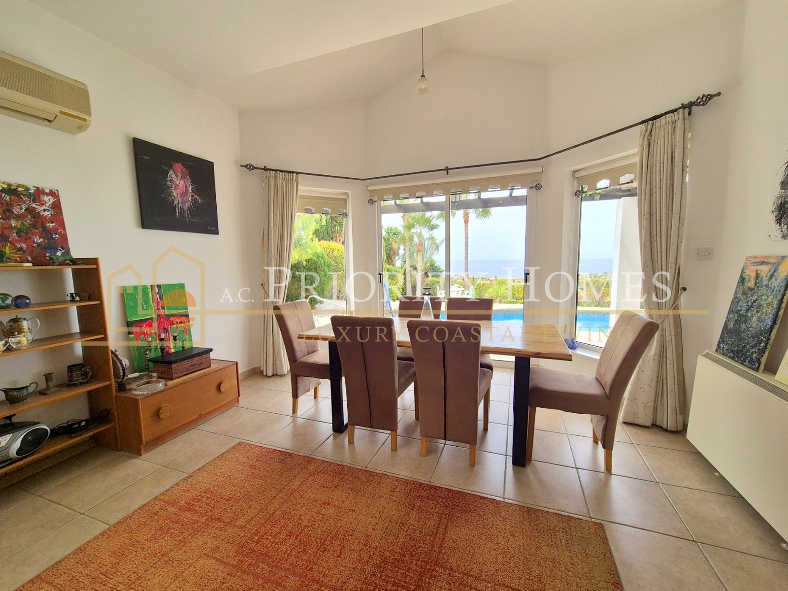 Three‑Bedroom Villa in Pegeia – Sea Caves