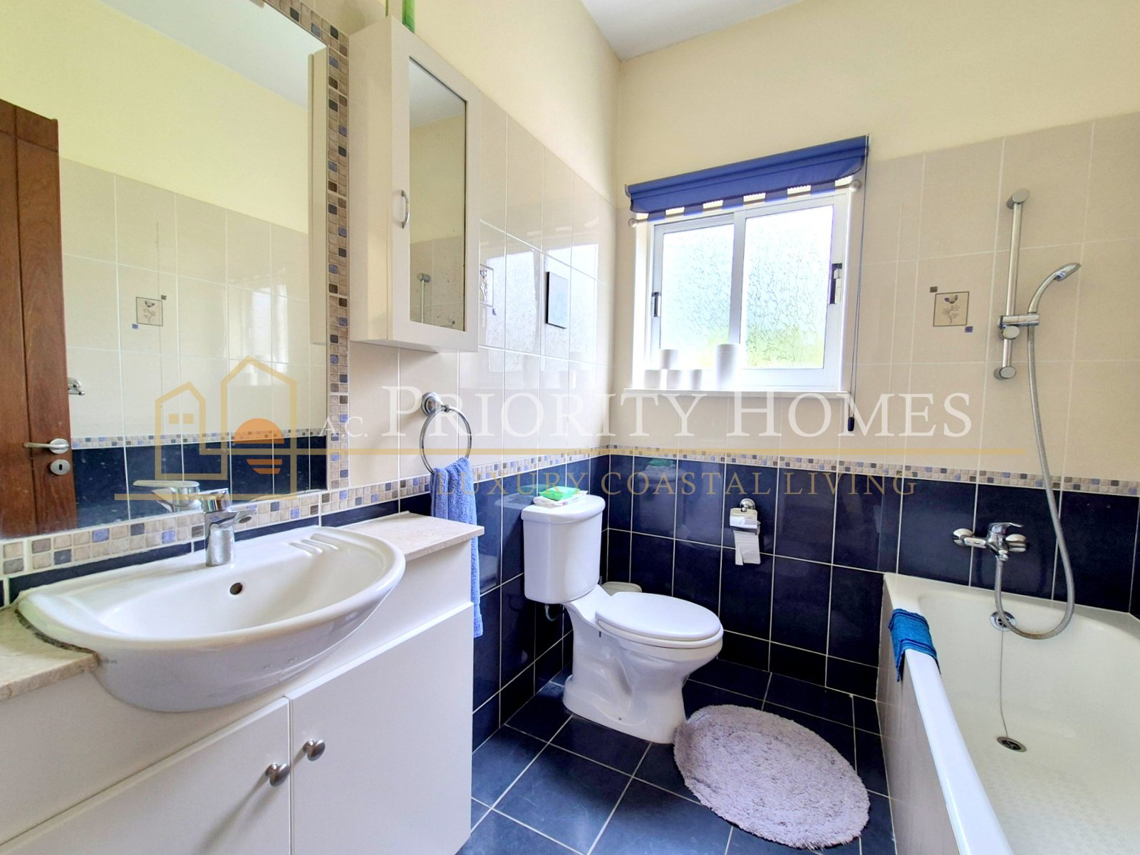 Three‑Bedroom Villa in Pegeia – Sea Caves