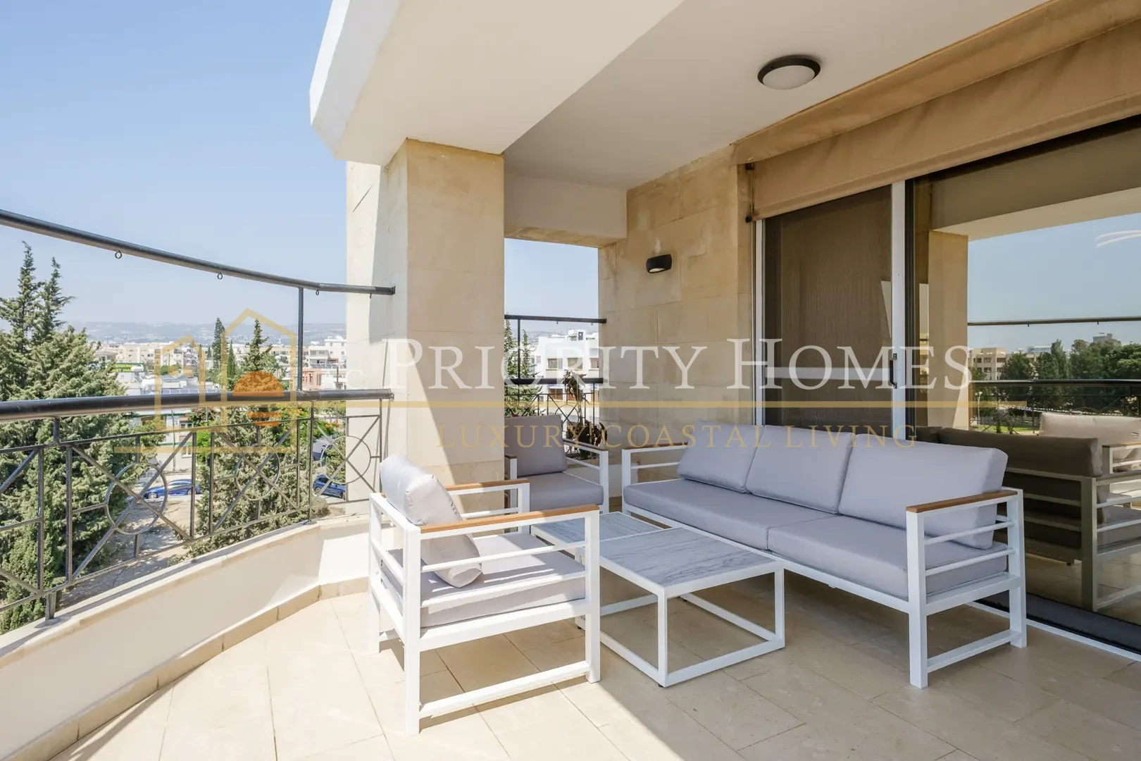 Five-Bedroom Furnished Apartment in Central Paphos