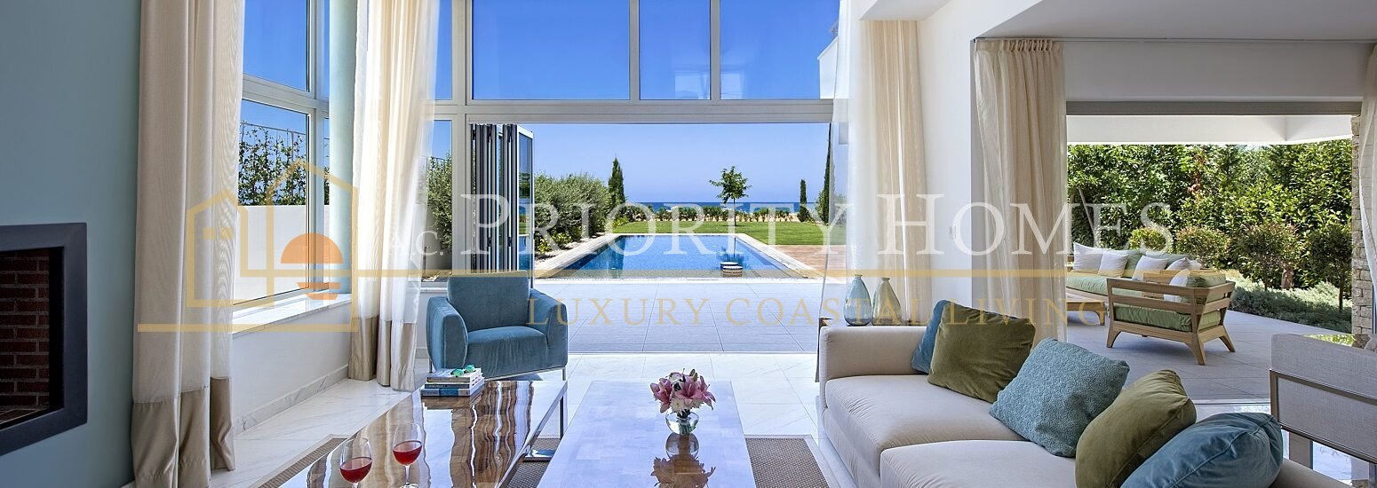 Three‑Bedroom Beachfront Villa in Polis – Latchi