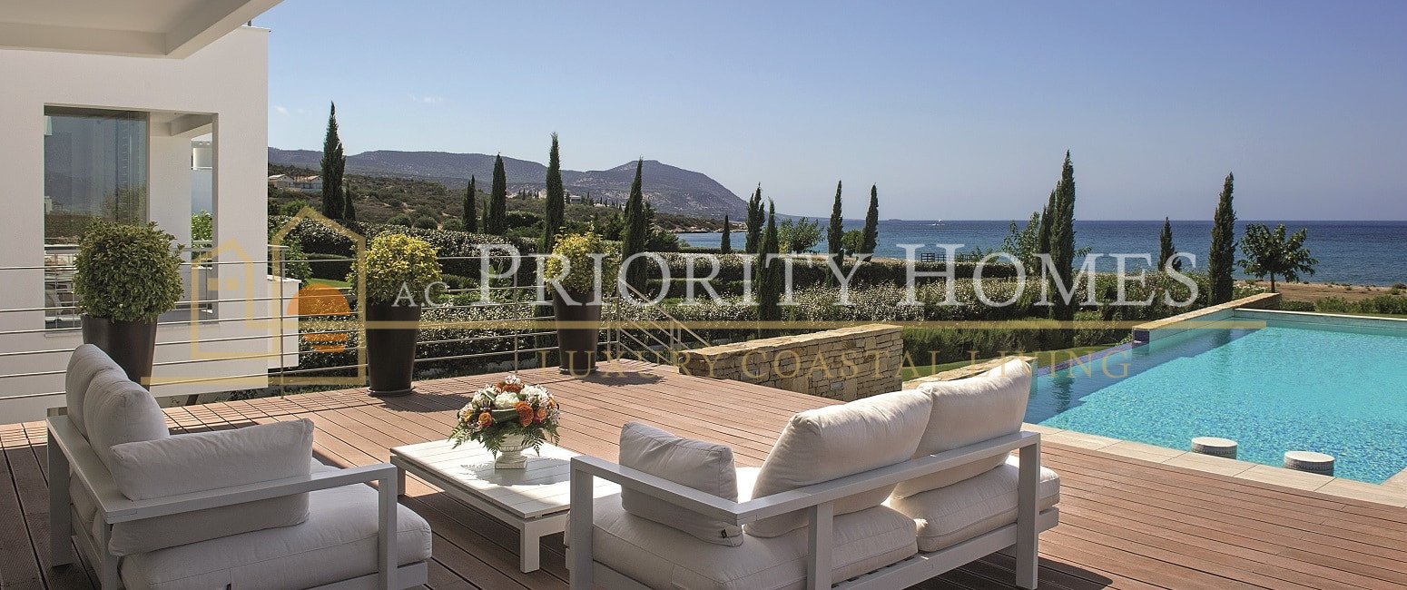 Three‑Bedroom Beachfront Villa in Polis – Latchi