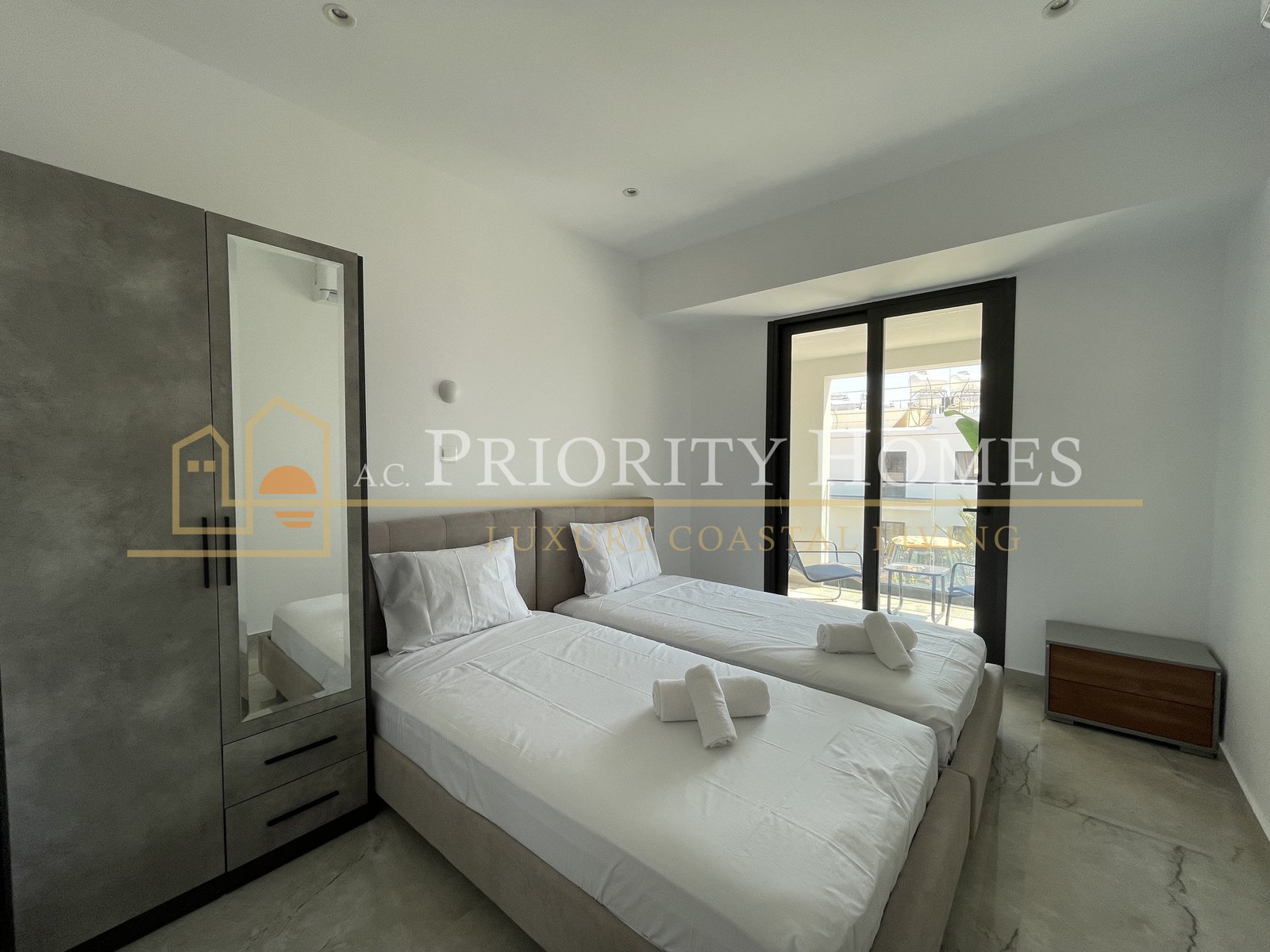Two-Bedroom Townhouse in Coral Bay