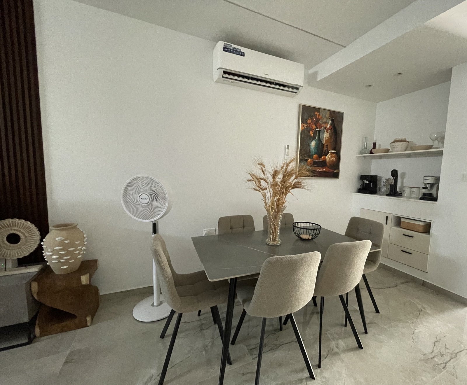 Two-Bedroom Townhouse in Coral Bay