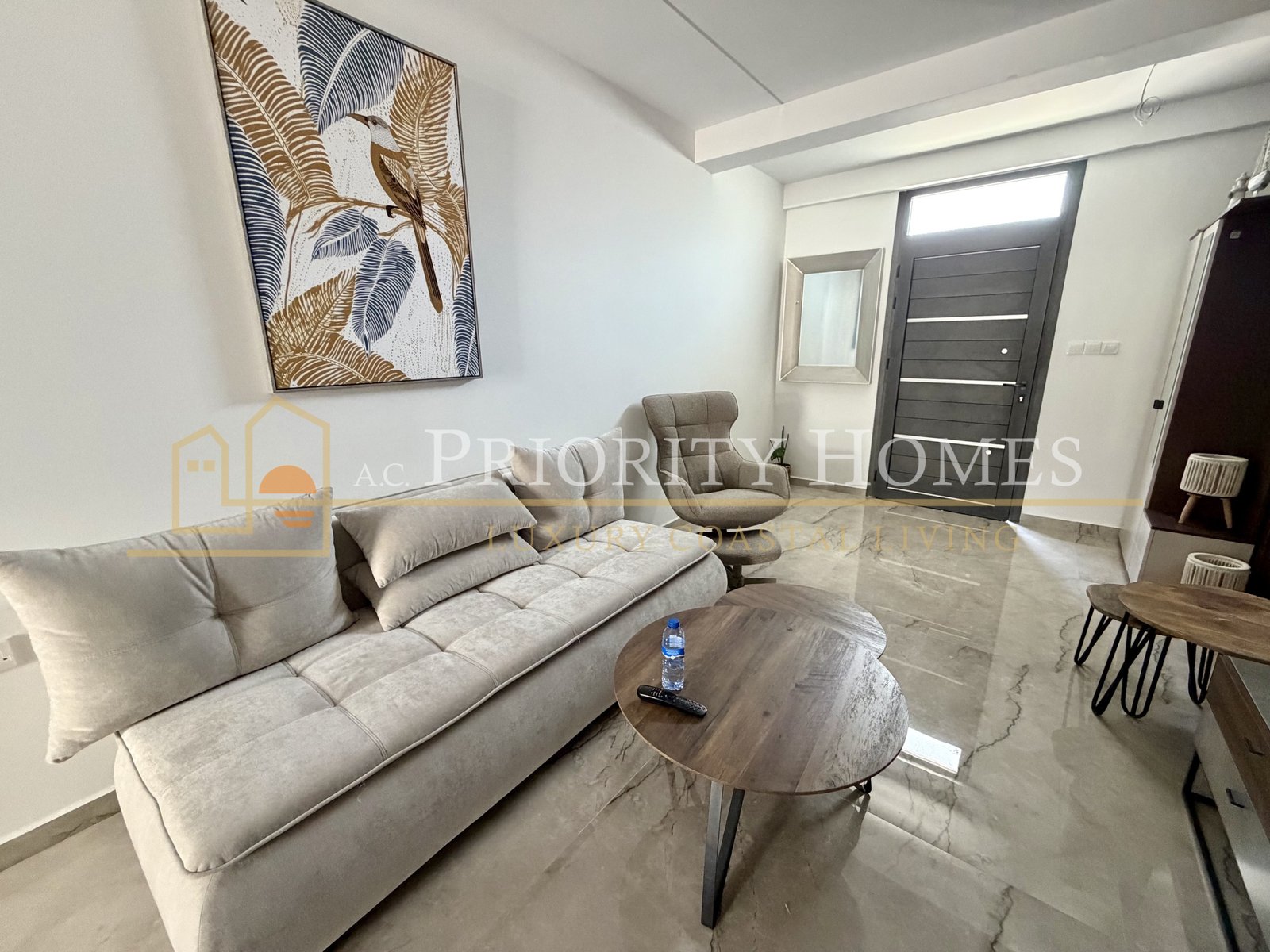 Two-Bedroom Townhouse in Coral Bay
