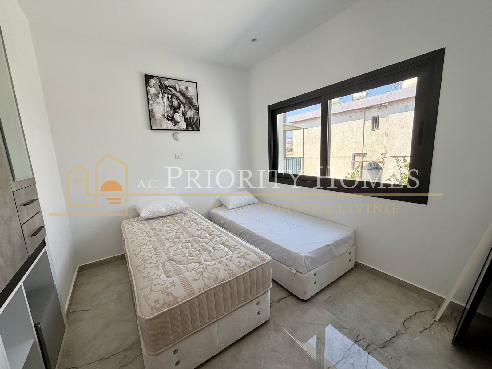 Two-Bedroom Townhouse in Coral Bay