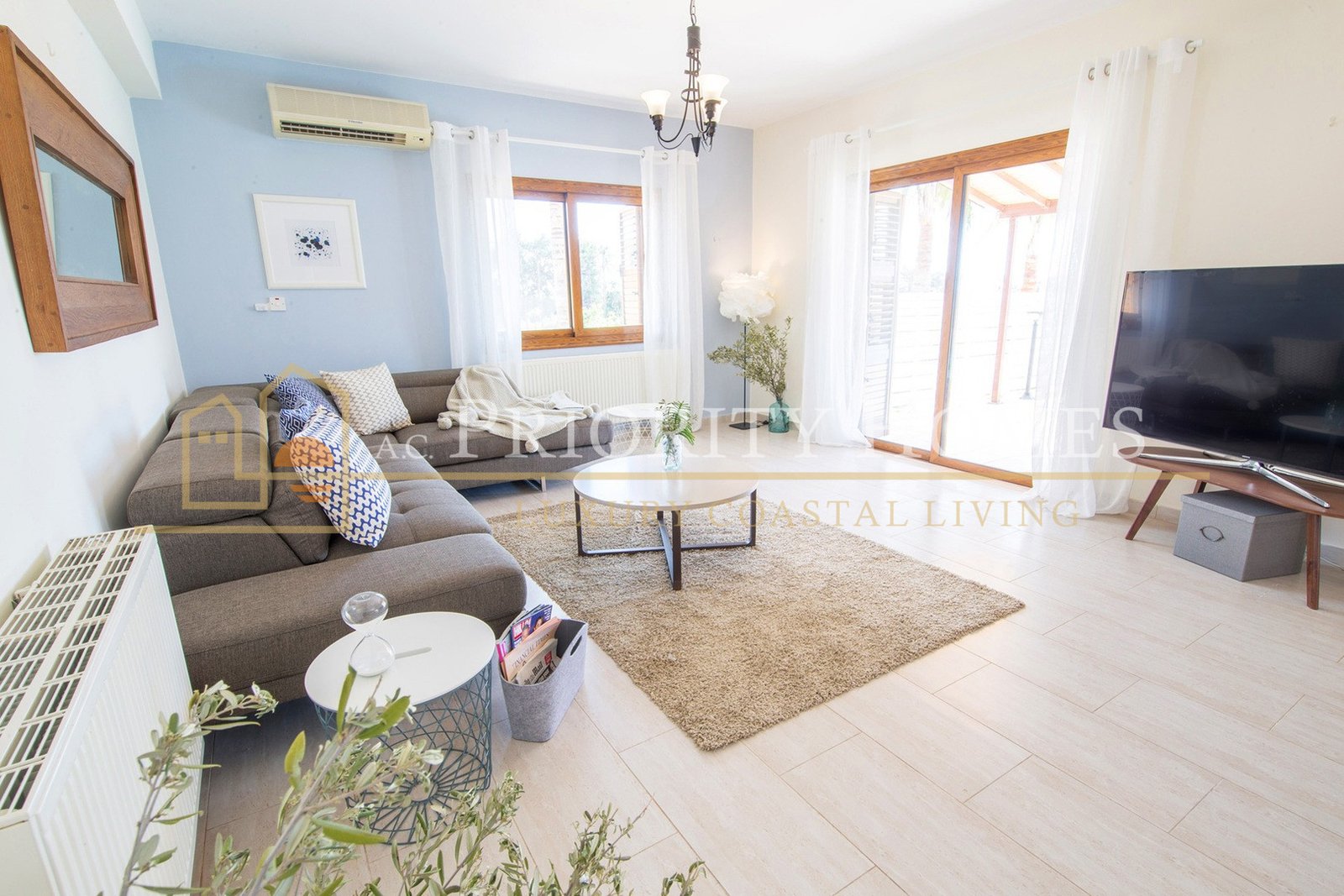 Four‑Bedroom Villa in Pegeia – St. George