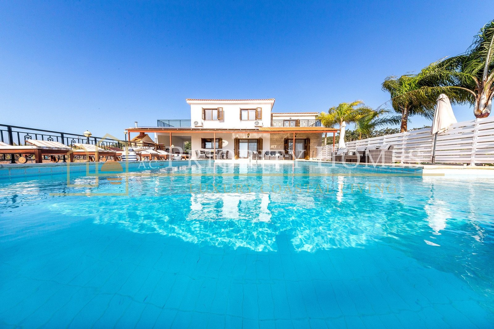 Four‑Bedroom Villa in Pegeia – St. George