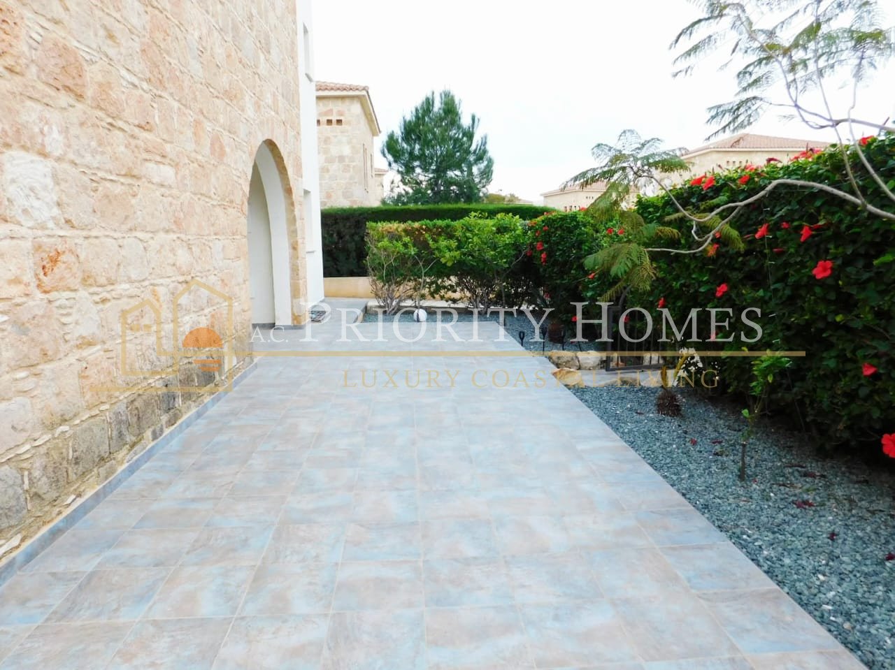 Four-Bedroom Villa for Rent in Pegeia