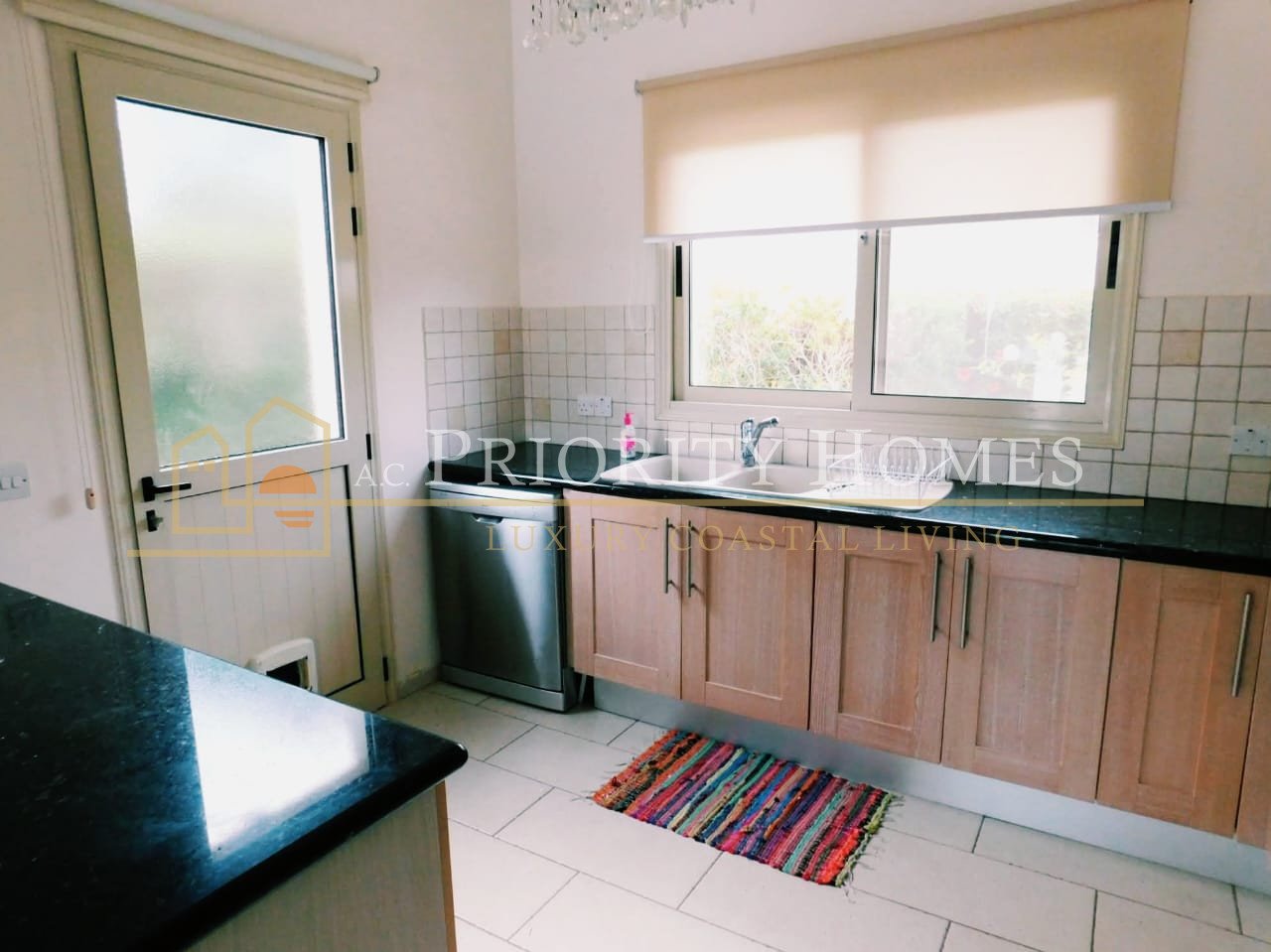 Four-Bedroom Villa for Rent in Pegeia