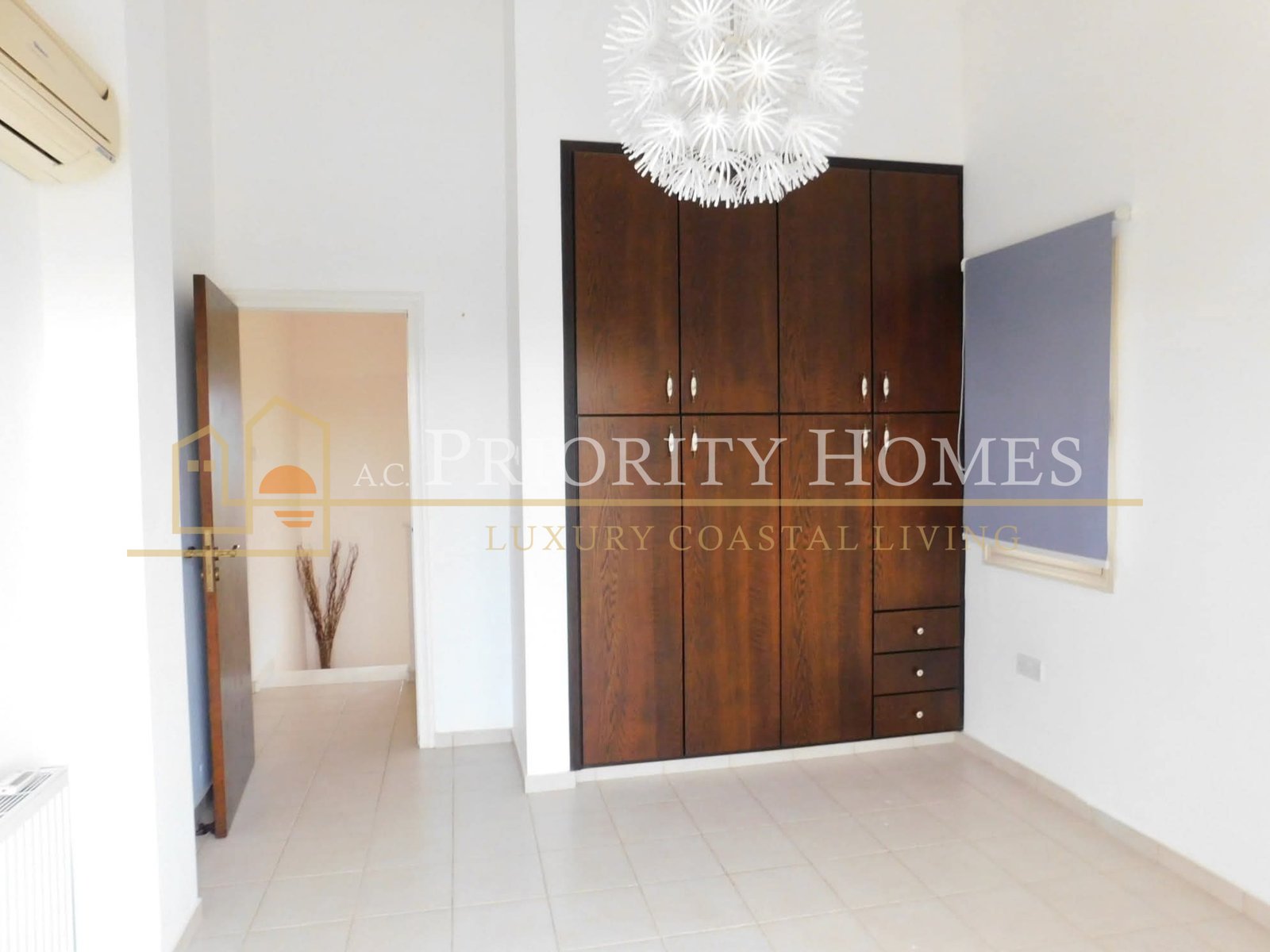 Four-Bedroom Villa for Rent in Pegeia