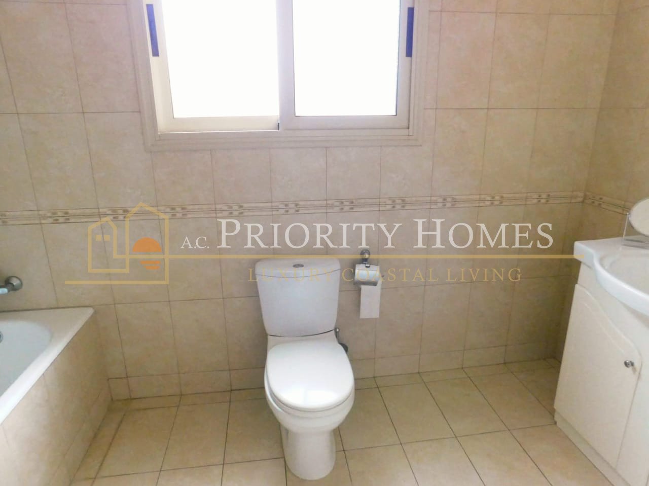 Four-Bedroom Villa for Rent in Pegeia