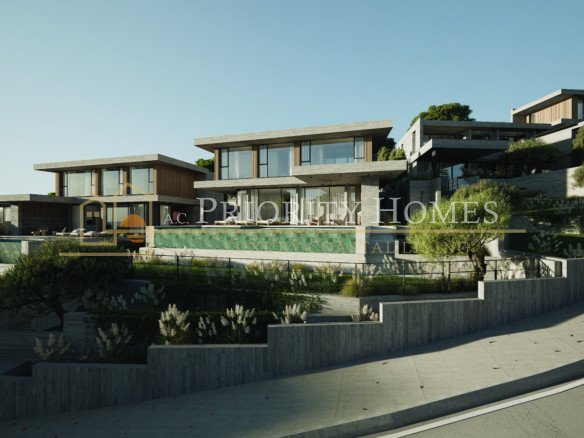 Four‑Bedroom Luxury Villa in Konia