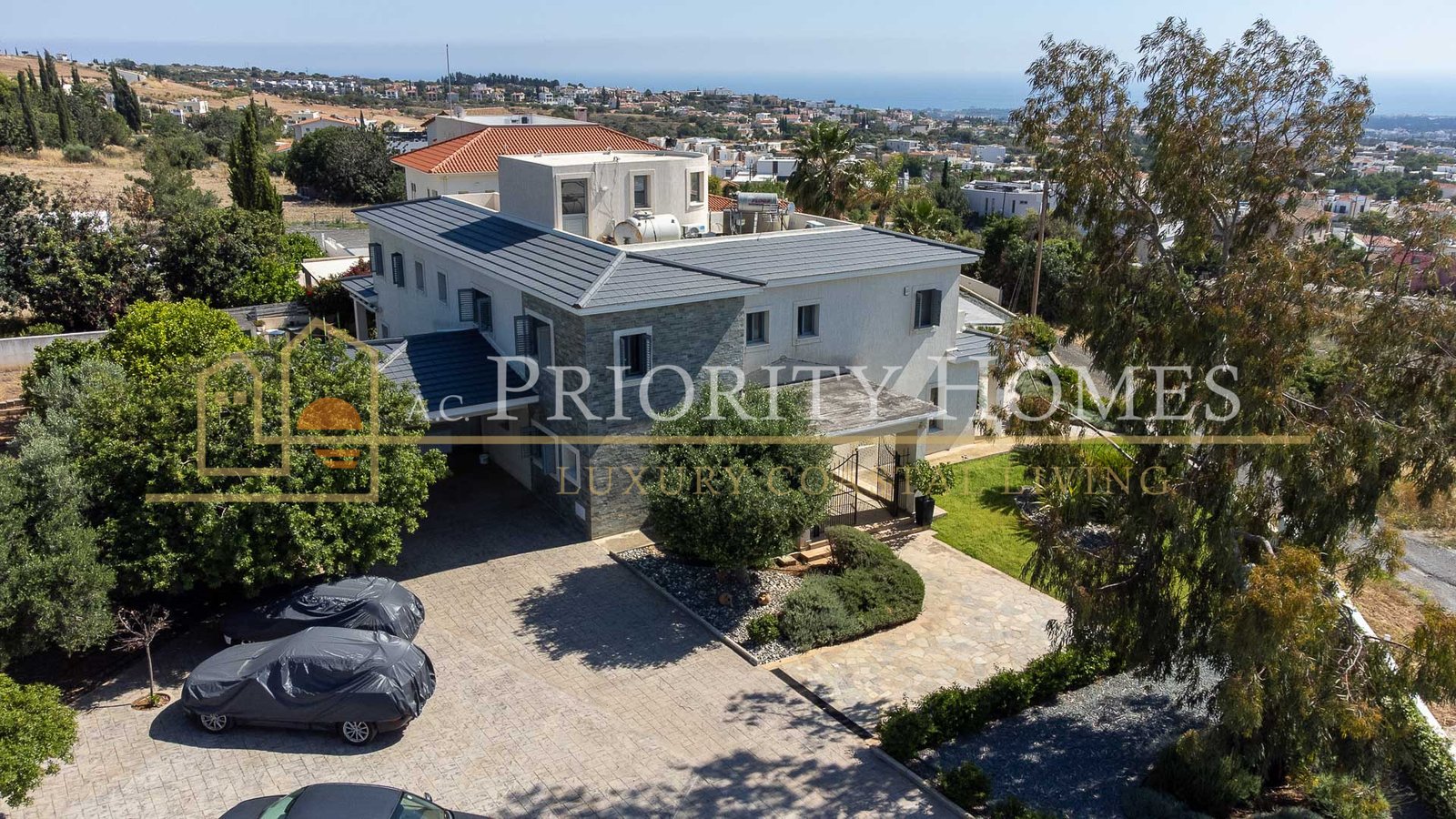 Luxury Six Bedroom Villa in Konia